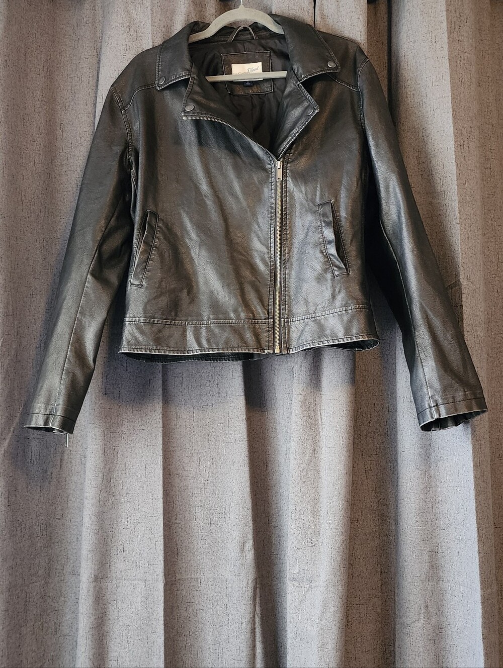 Universal Thread Black Faux Leather Moto Jacket XL – Classic Zip Front Street